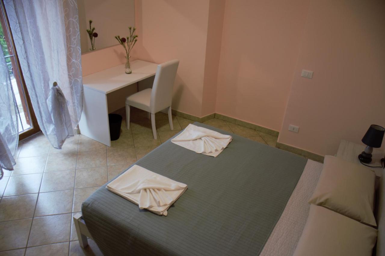 B&B La Vecchia Osteria Montereale Extérieur photo